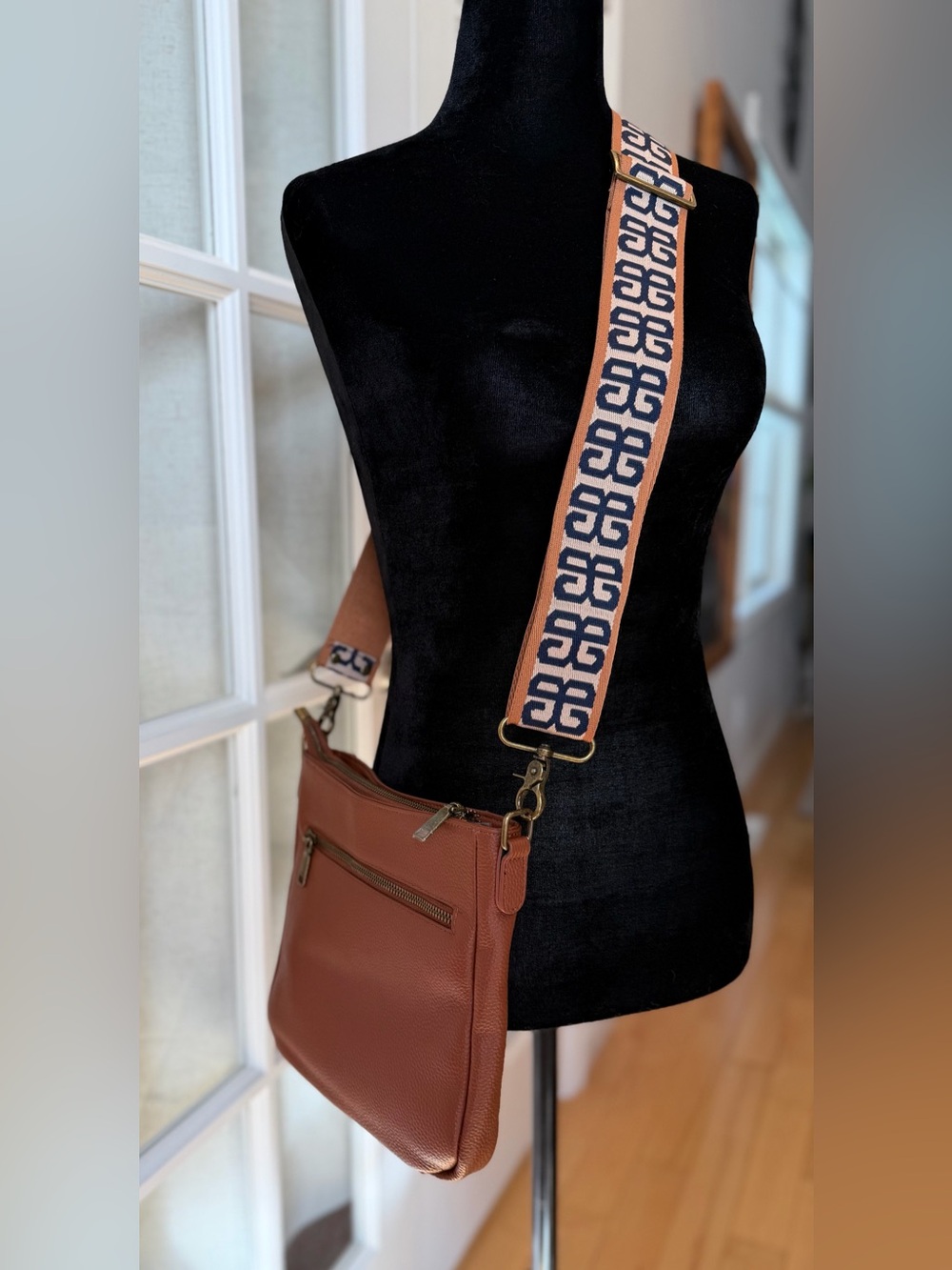 🤎 Leather Crossbody